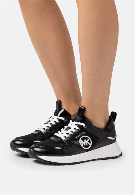 michael kors trainers uk